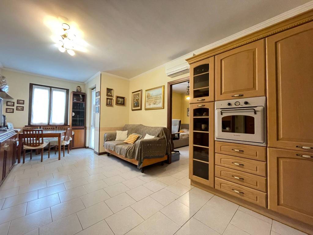appartamento in vendita a Ronco Briantino
