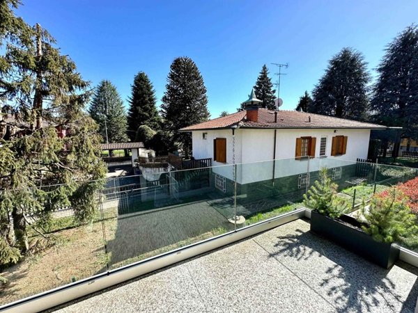 appartamento in vendita a Ronco Briantino