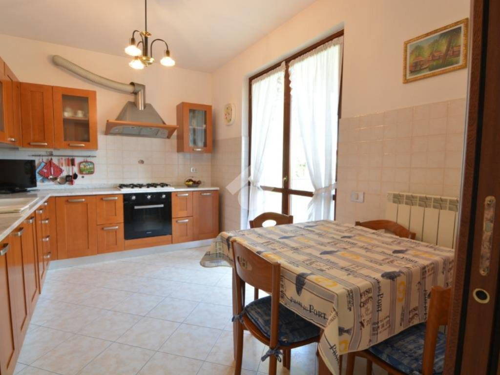 appartamento in vendita a Ronco Briantino