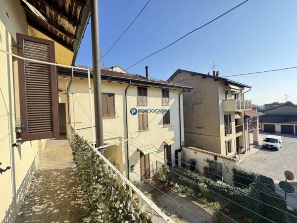 appartamento in vendita a Ronco Briantino