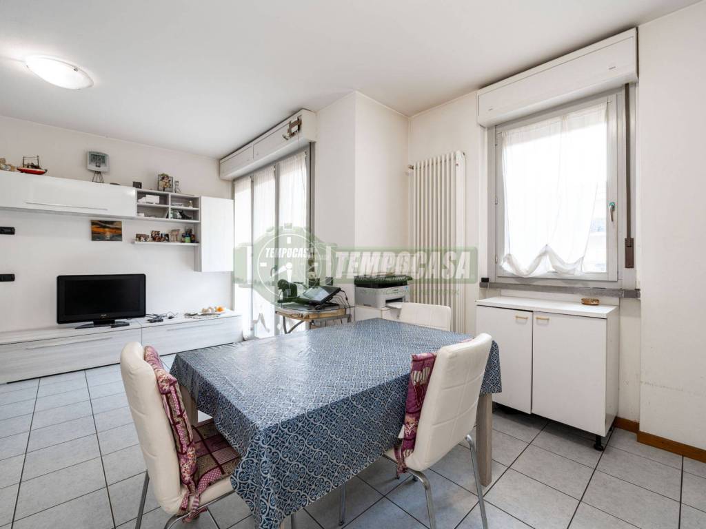 appartamento in vendita a Ronco Briantino