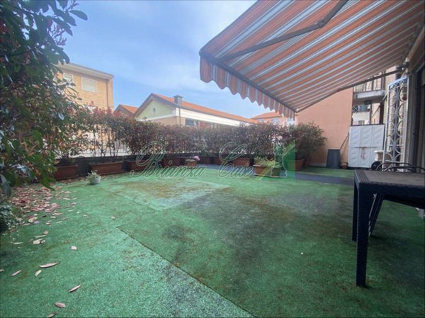 appartamento in vendita a Ronco Briantino