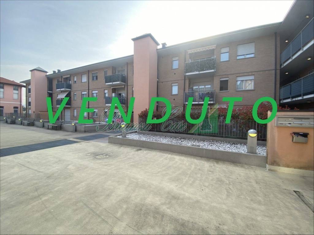 appartamento in vendita a Ronco Briantino