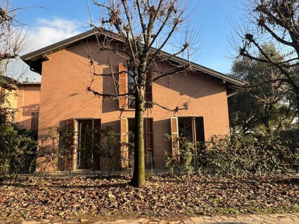 casa indipendente in vendita a Ronco Briantino