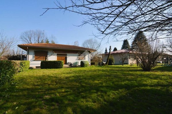 casa indipendente in vendita a Ronco Briantino