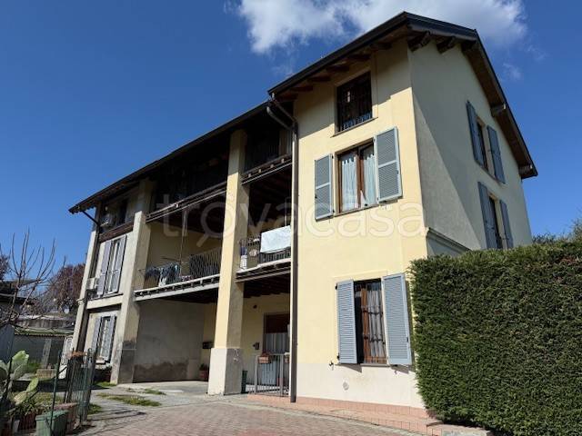 appartamento in vendita a Ronco Briantino