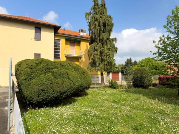 appartamento in vendita a Ronco Briantino