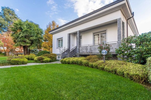 casa indipendente in vendita a Ronco Briantino