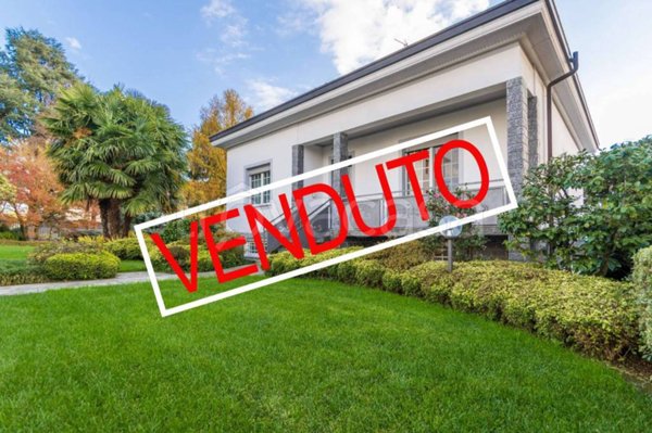 casa indipendente in vendita a Ronco Briantino