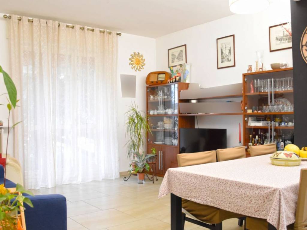 appartamento in vendita a Ronco Briantino