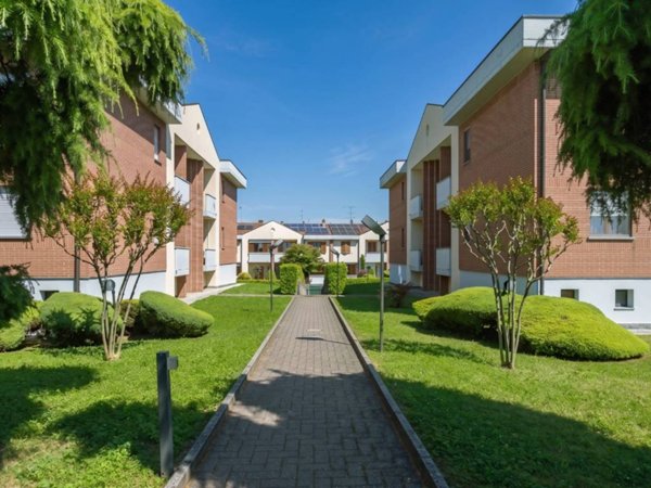 appartamento in vendita a Ronco Briantino
