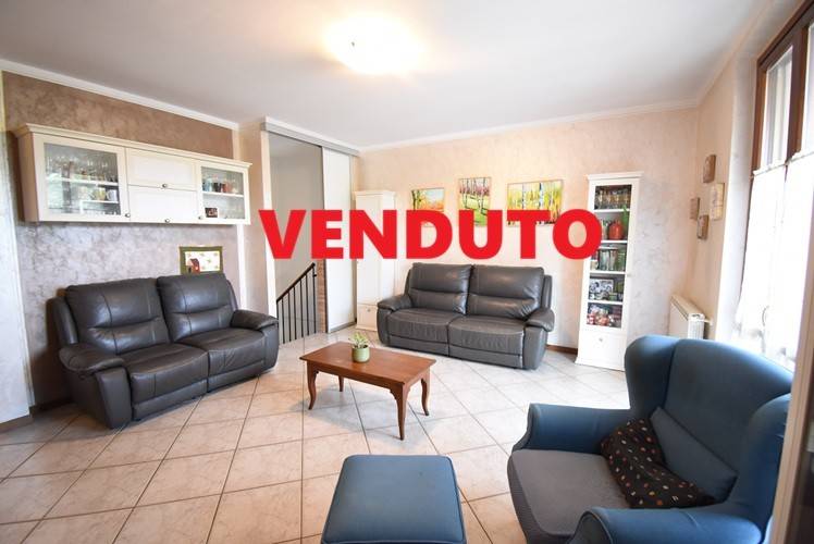 appartamento in vendita a Ronco Briantino