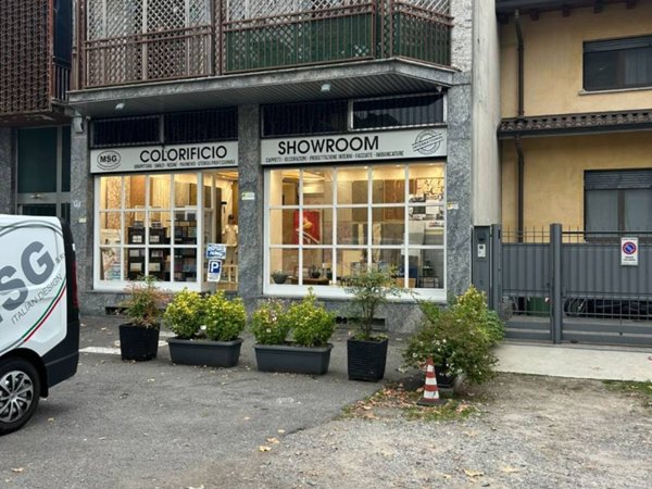 negozio in vendita a Seregno