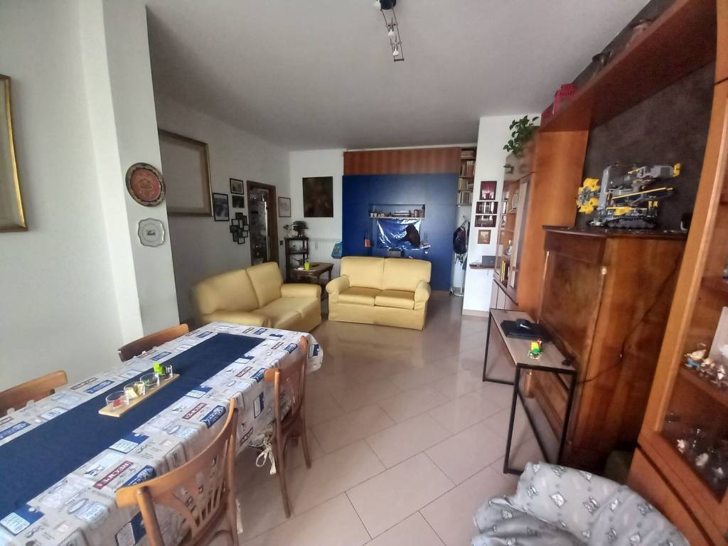 appartamento in vendita a Seregno