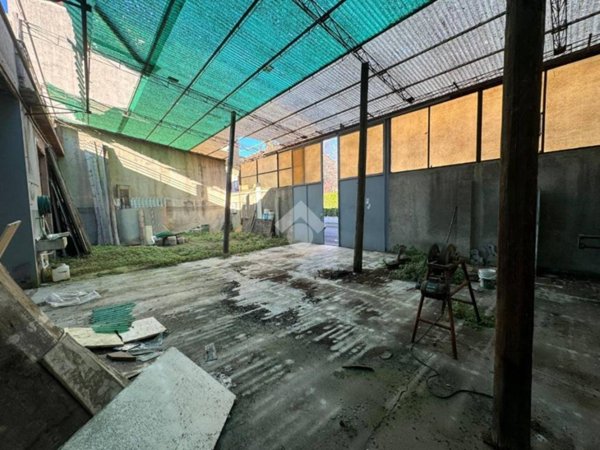 casa indipendente in vendita a Seregno