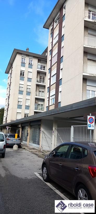 appartamento in vendita a Seregno