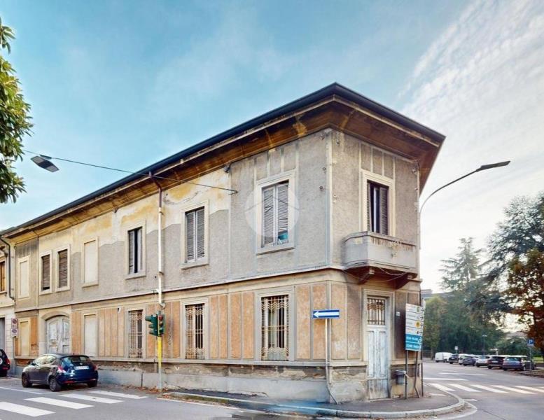 intera palazzina in vendita a Seregno