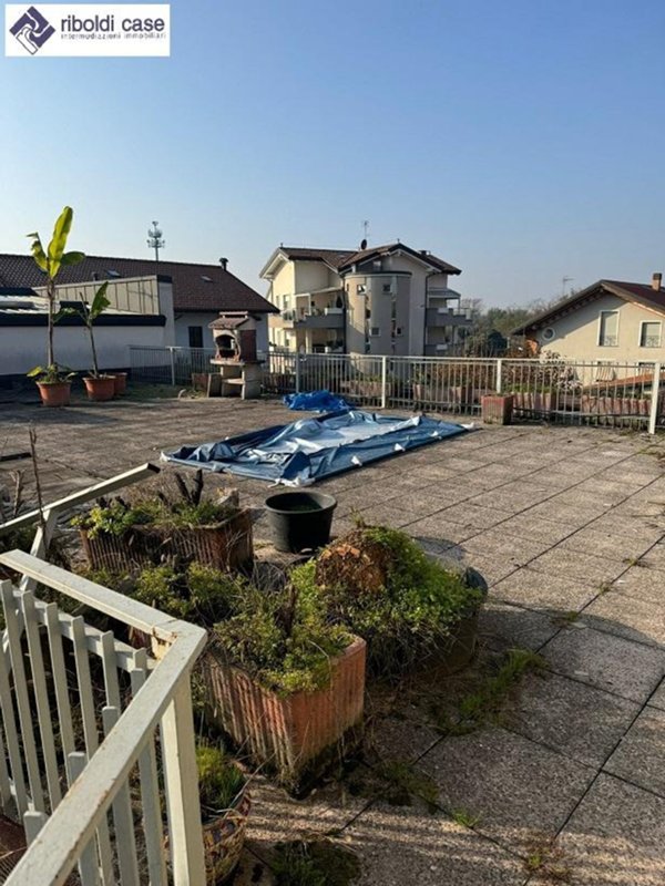 negozio in vendita a Seregno