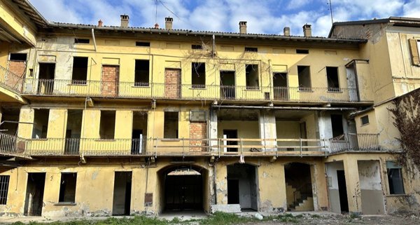 terreno edificabile in vendita a Seregno