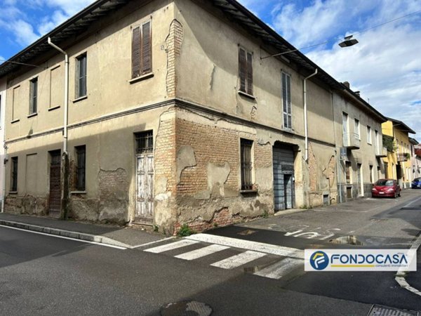 intera palazzina in vendita a Seregno