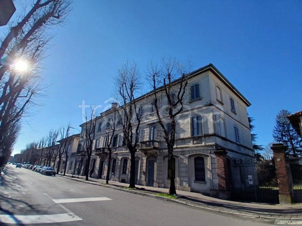 appartamento in vendita a Seregno