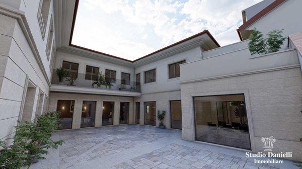 casa indipendente in vendita a Seregno