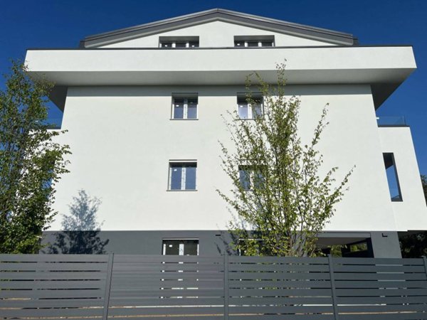 appartamento in vendita a Seregno