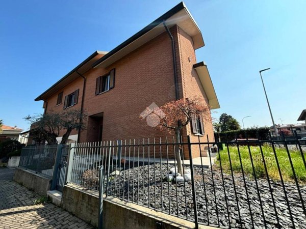 appartamento in vendita a Seregno