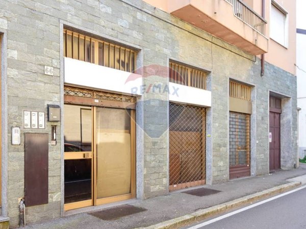 negozio in vendita a Seregno