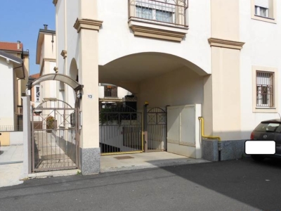 appartamento in vendita a Seregno
