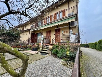 casa indipendente in vendita a Seregno