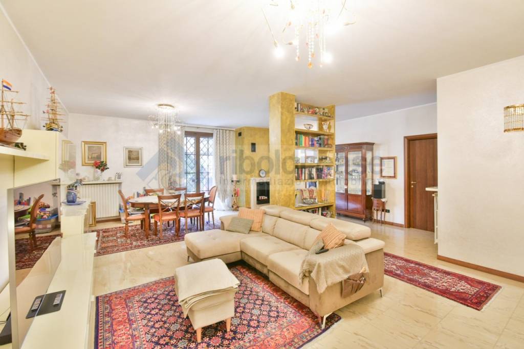 appartamento in vendita a Seregno