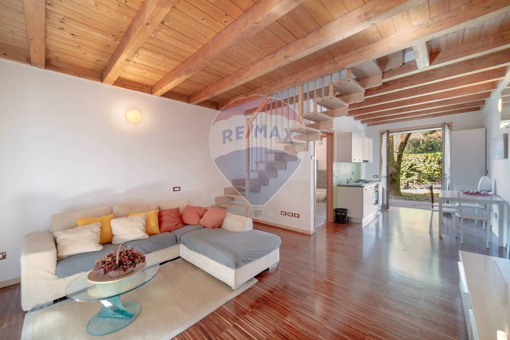 appartamento in vendita a Seregno