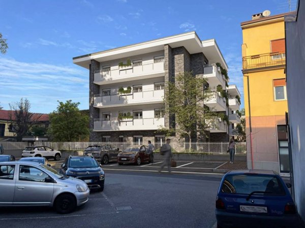 appartamento in vendita a Seregno