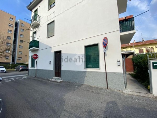 negozio in vendita a Seregno