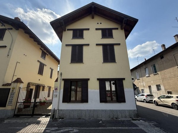 appartamento in vendita a Seregno
