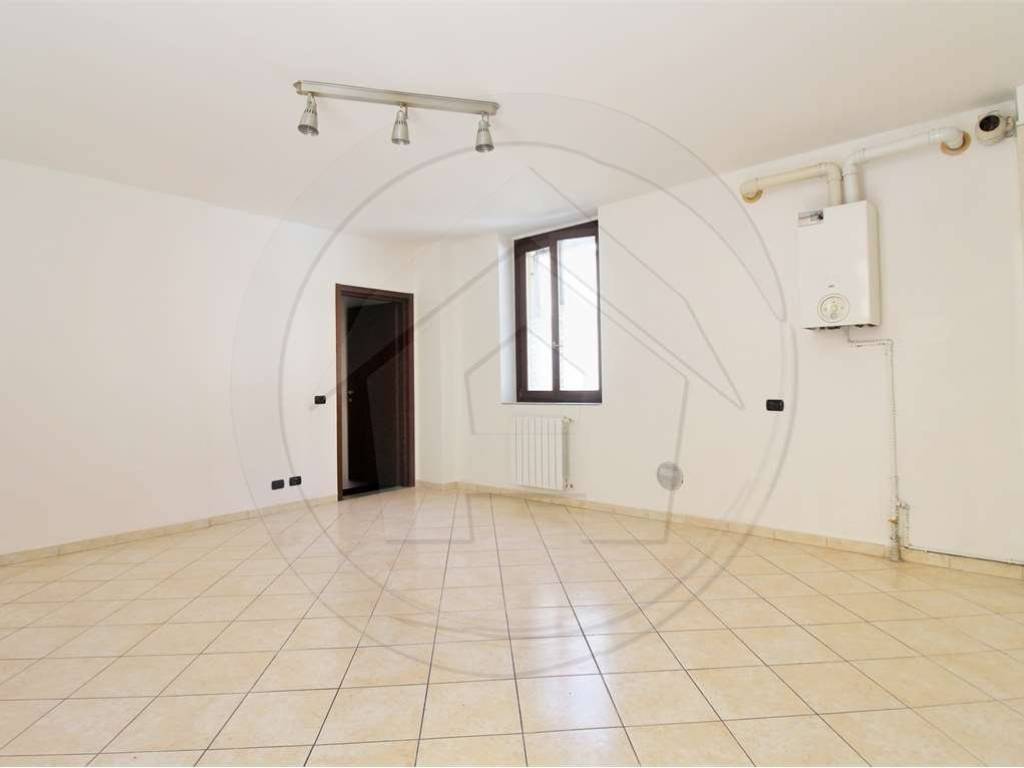 appartamento in vendita a Seregno