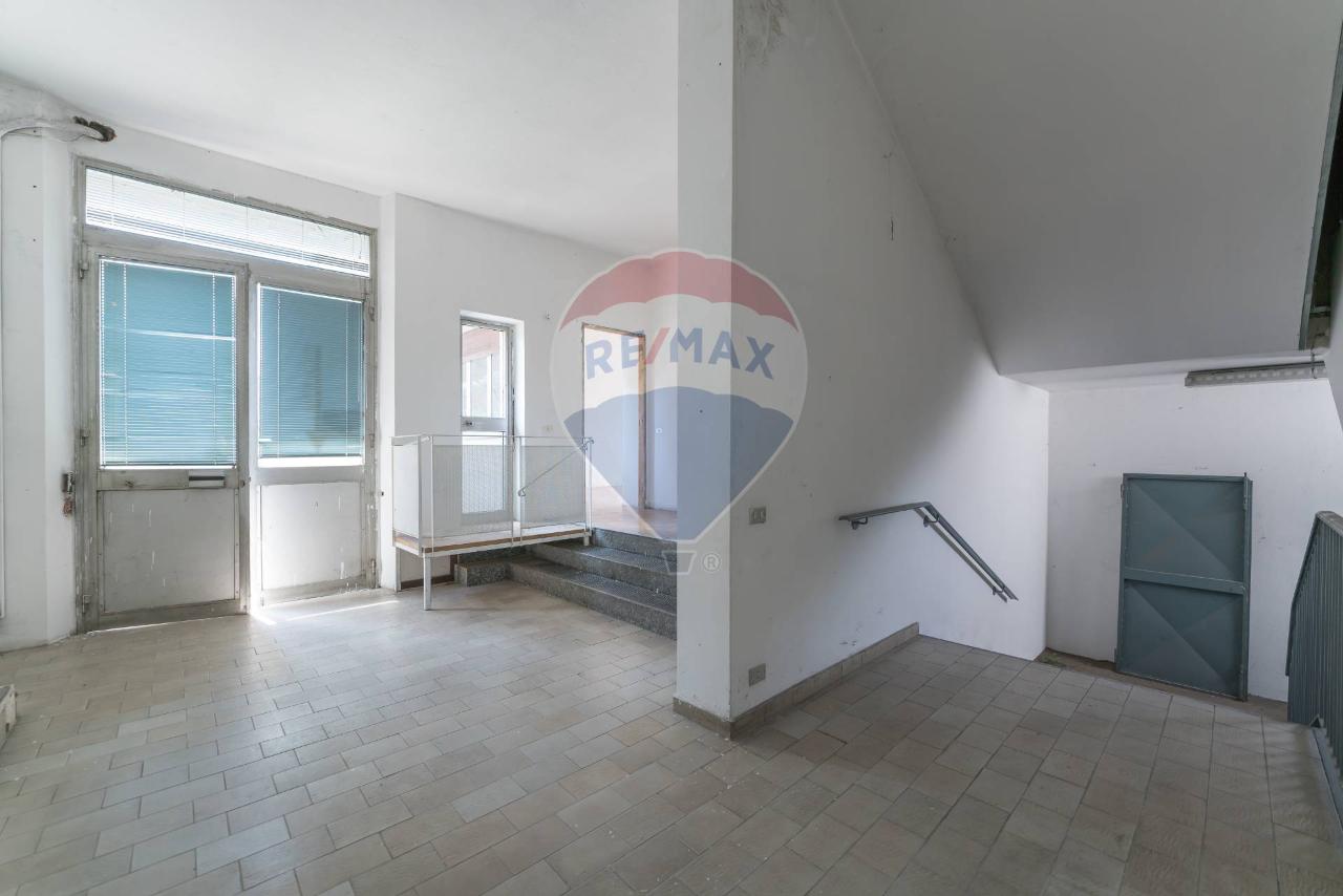 casa indipendente in vendita a Seregno