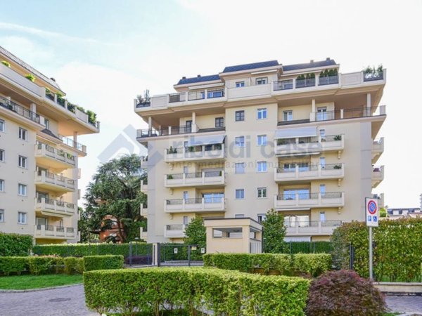 appartamento in vendita a Seregno