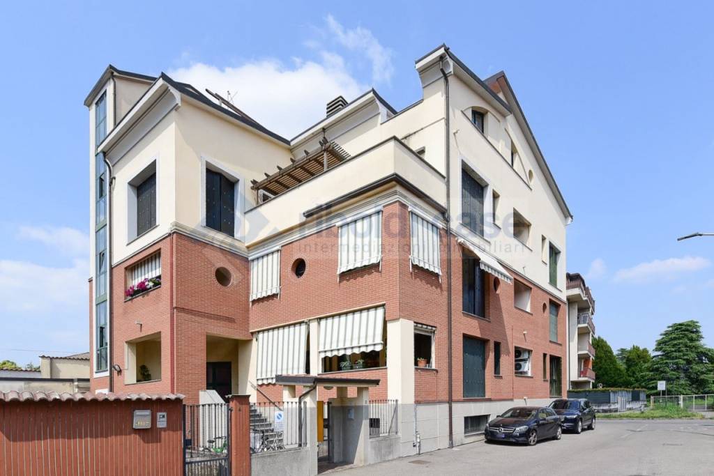 appartamento in vendita a Seregno