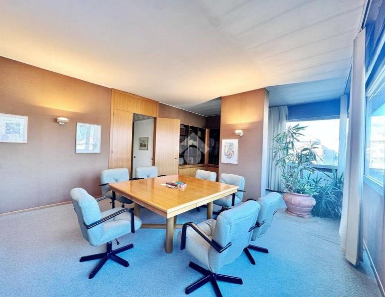 ufficio in vendita a Seregno