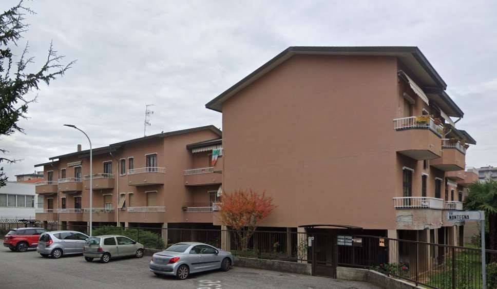 appartamento in vendita a Seregno