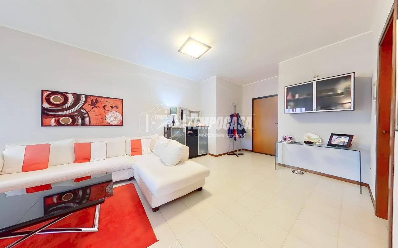 appartamento in vendita a Seregno