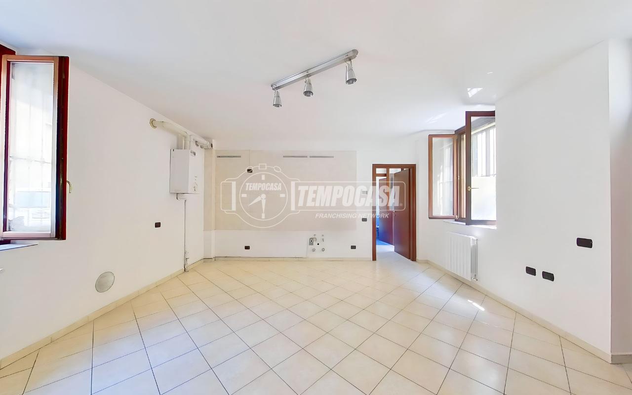 appartamento in vendita a Seregno