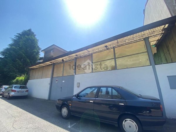 casa indipendente in vendita a Seregno