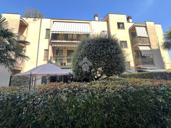 appartamento in vendita a Seregno
