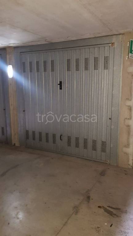 casa indipendente in vendita a Seregno