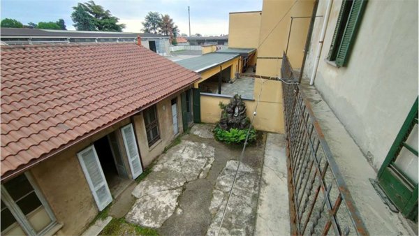 casa indipendente in vendita a Seregno