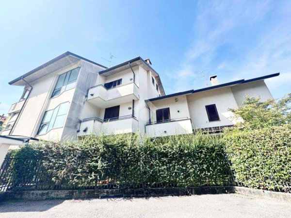appartamento in vendita a Seregno