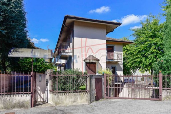 appartamento in vendita a Seregno